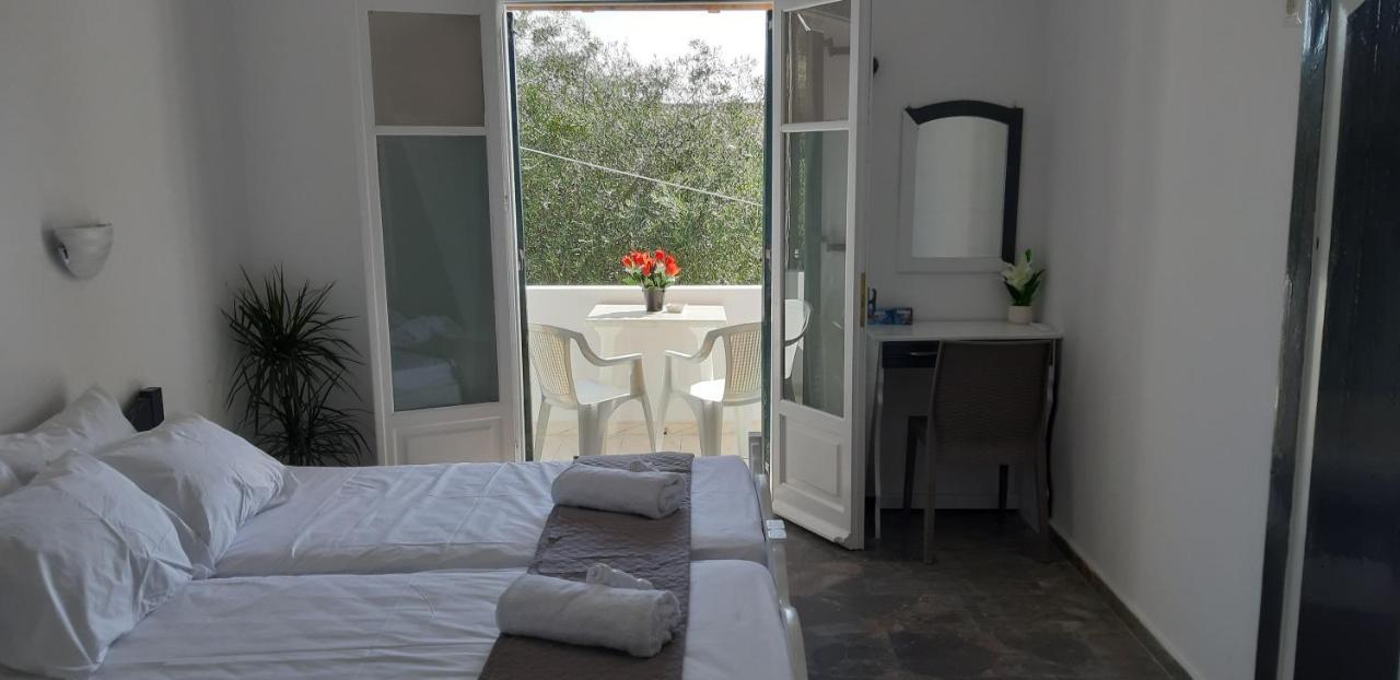 Lucia Aparthotel Agios Georgios Pagon